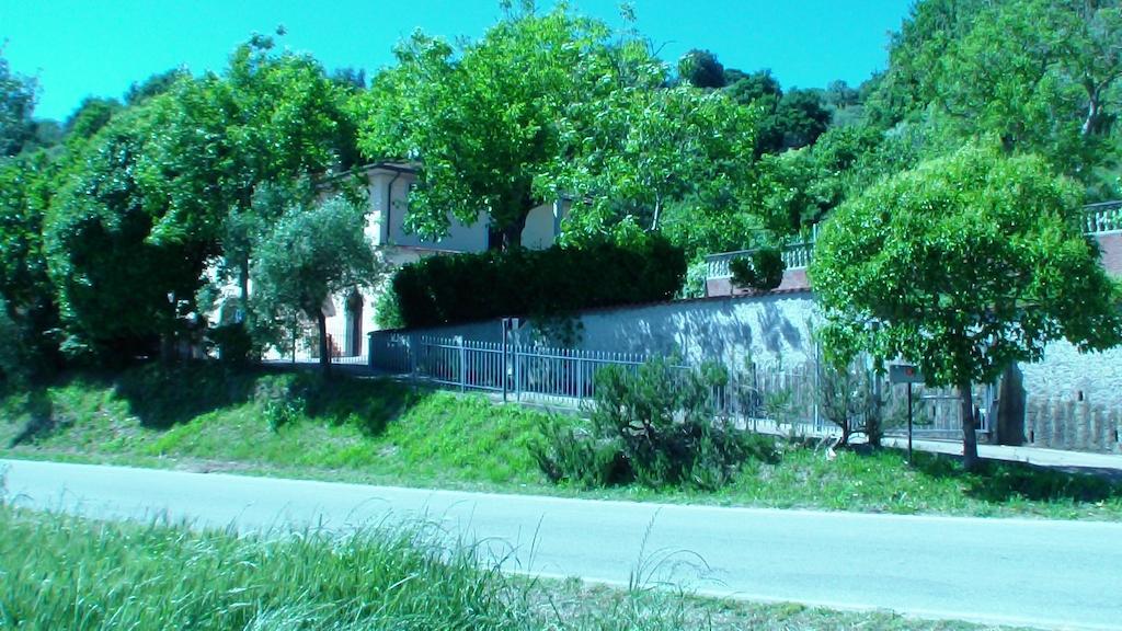 Podere Di Valli Santa Maria a Monte ภายนอก รูปภาพ