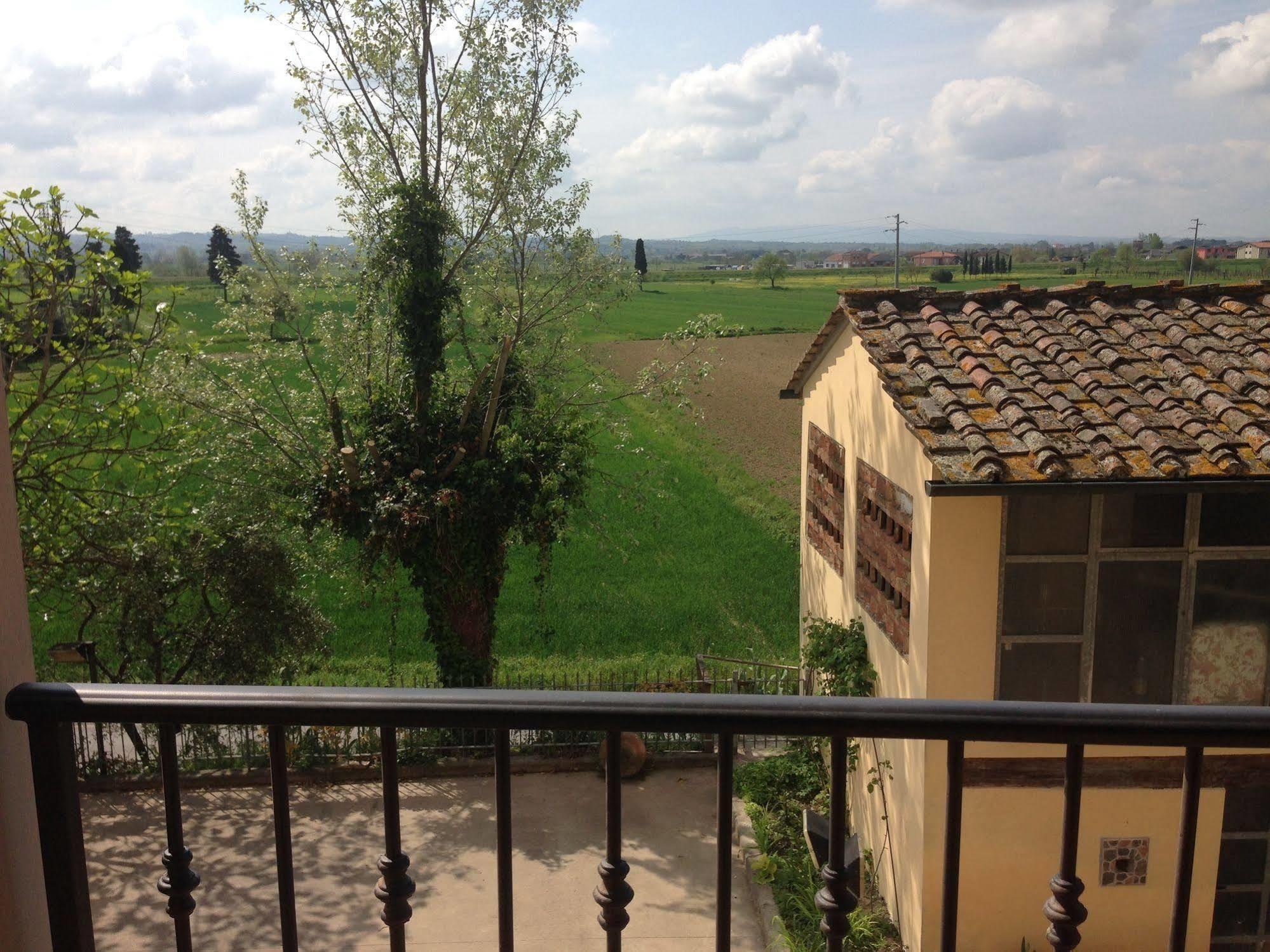 Podere Di Valli Santa Maria a Monte ภายนอก รูปภาพ